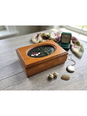 VTG Wooden Trinket Jewelry Box Floral Oval Inlay Cottagecore Keepsake Storage